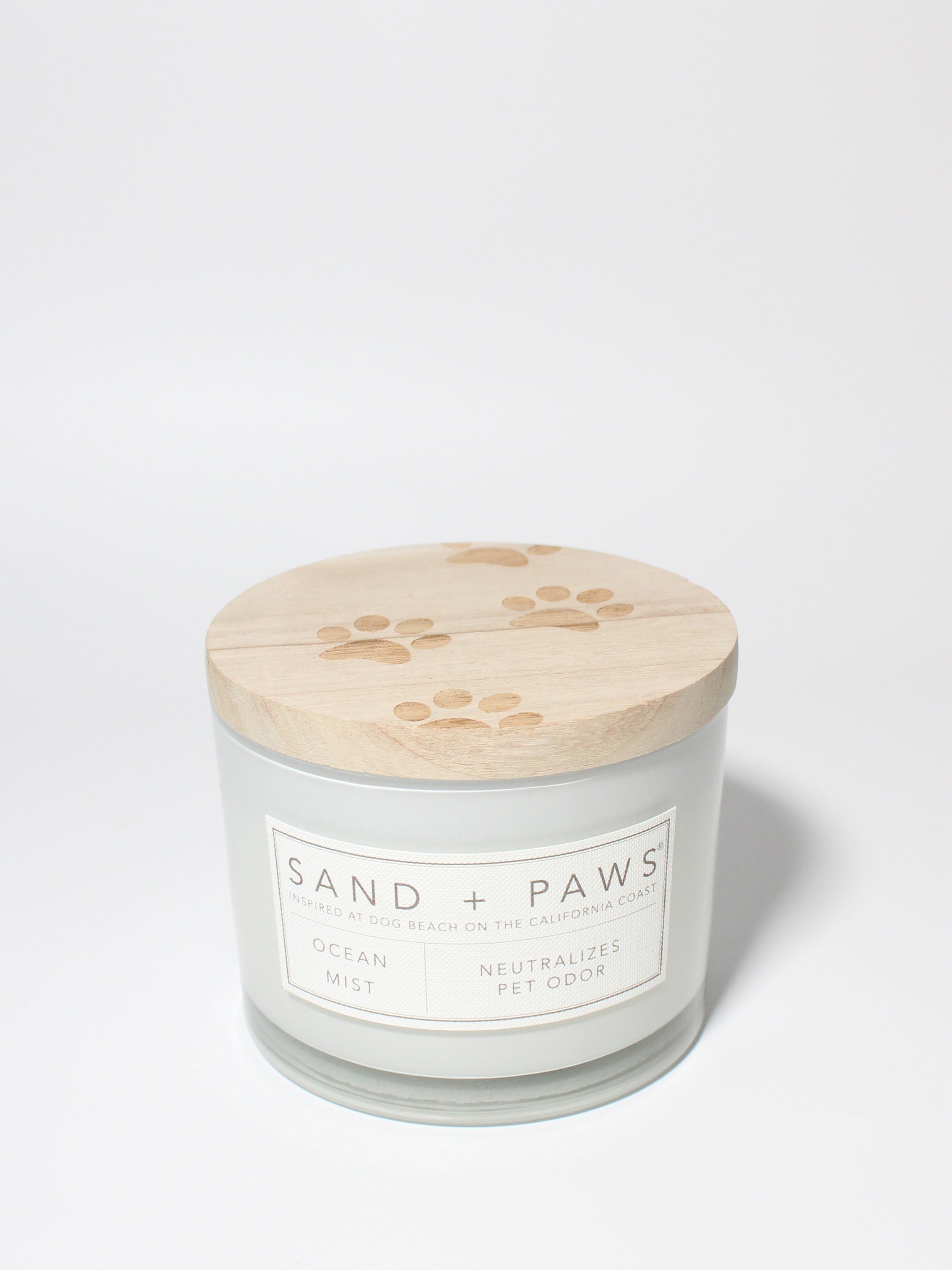 Sand + Paws Ocean Mist 12 oz scented candle
