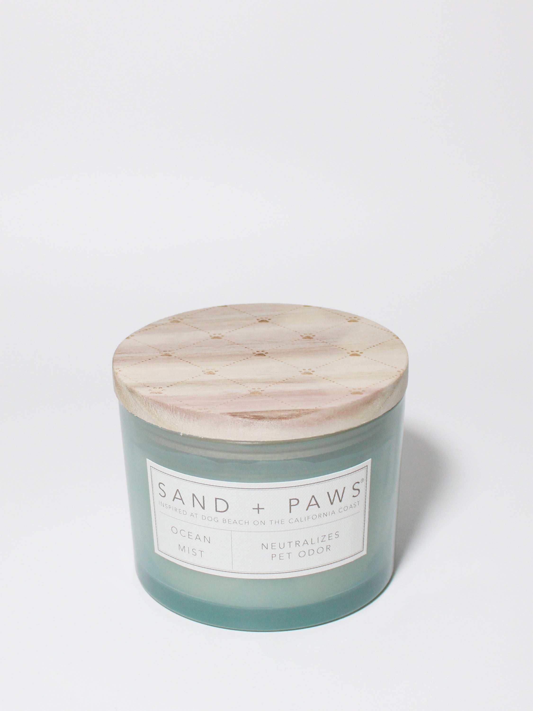 Sand + Paws Ocean Mist 12 oz scented candle