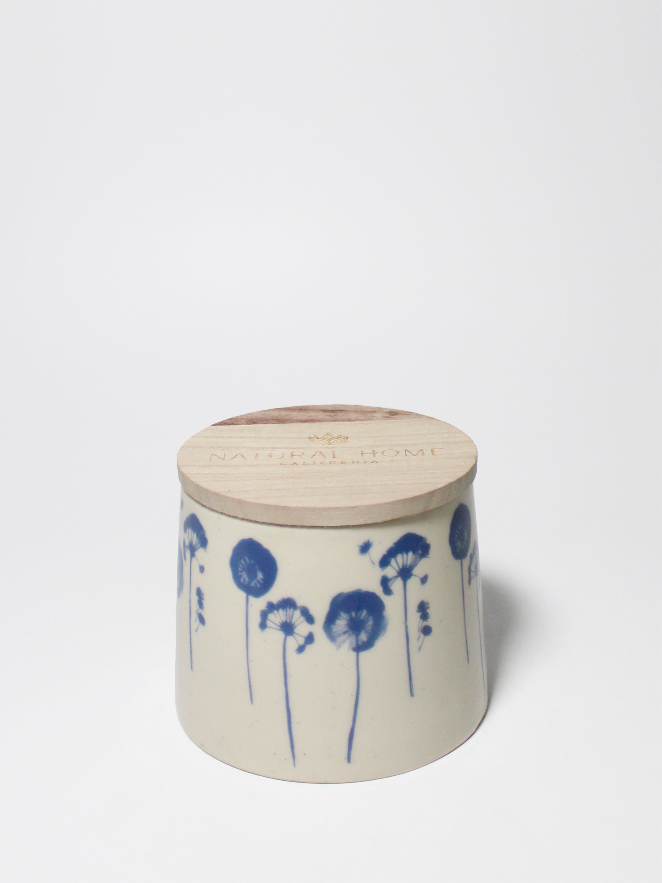 Ocean & Sea Salt Natural Home 7 oz scented candle