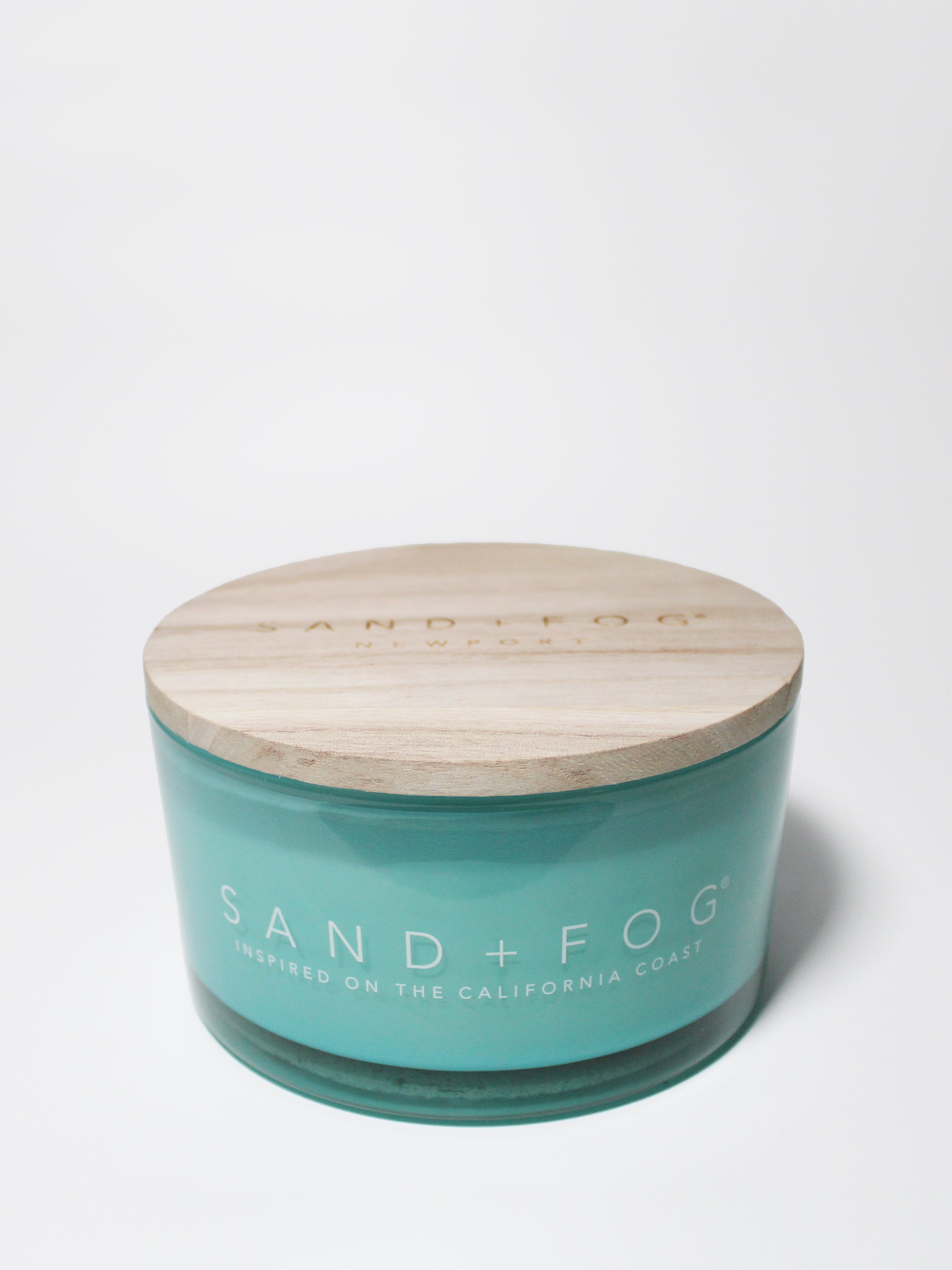 Newport 23 oz scented candle